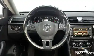 Volkswagen Passat 2014 2.0 Автомат в Москве № 168984, миниатюра 11