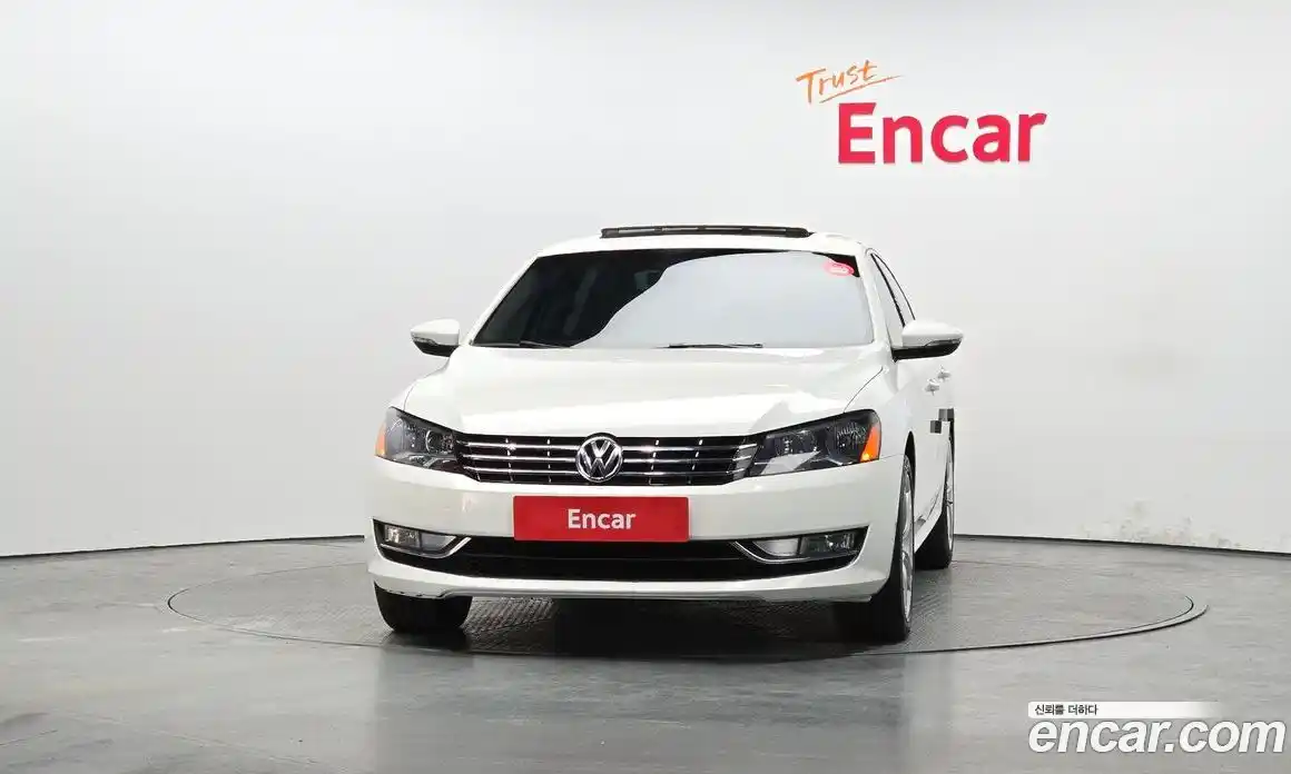 Volkswagen Passat 2014 2.0 Автомат в Москве № 168984, фото 14