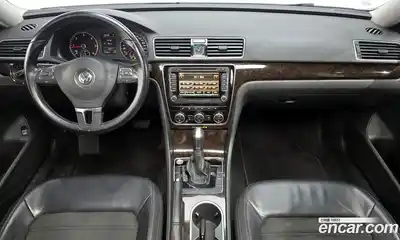 Volkswagen Passat 2014 2.0 Автомат в Москве № 168984, миниатюра 3