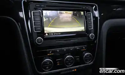 Volkswagen Passat 2014 2.0 Автомат в Москве № 168984, миниатюра 10