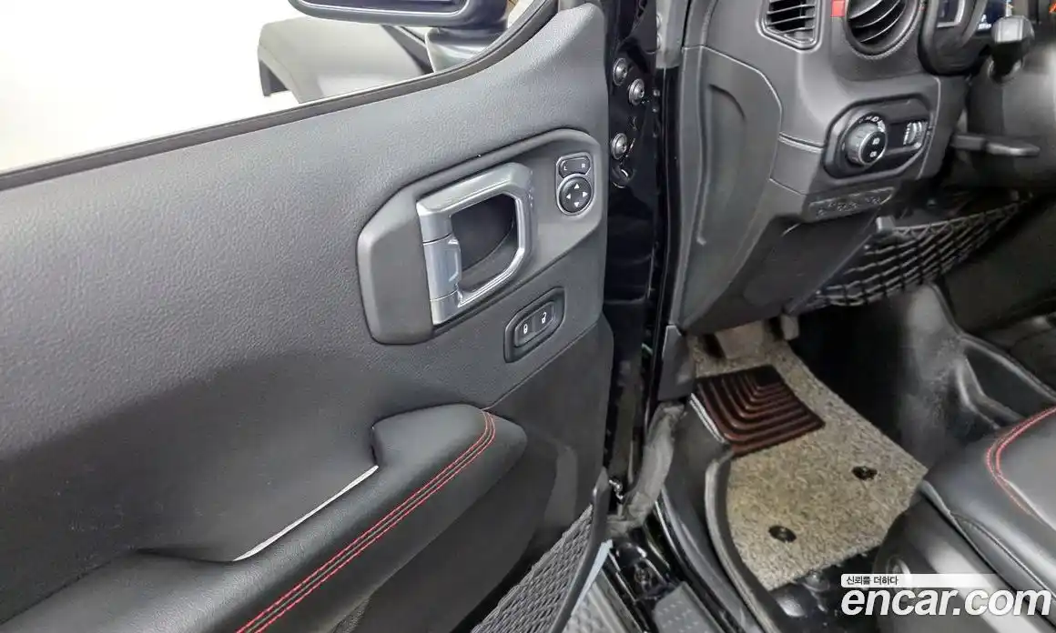 Jeep Wrangler 2024 2.0 Автомат в Москве № 169524, фото 18