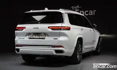 Jeep Cherokee 2021 3.6 Автомат в Москве № 169878, миниатюра 3