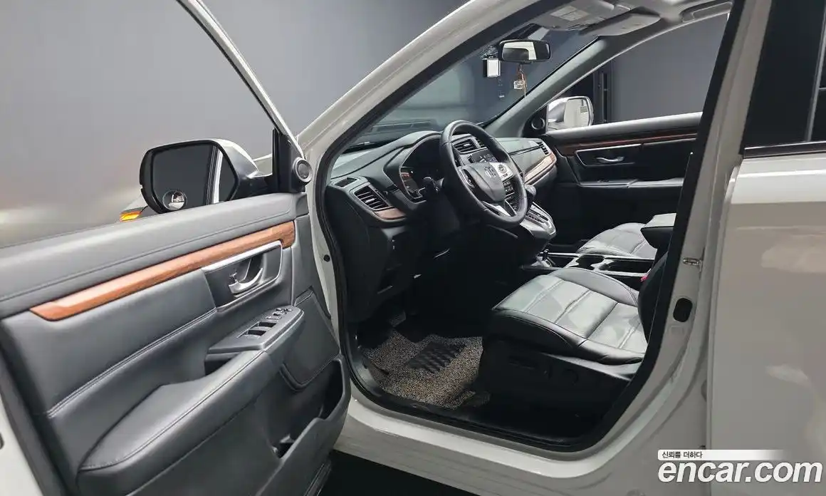 Honda CR-V 2017 1.5 Автомат в Москве № 170529, фото 20