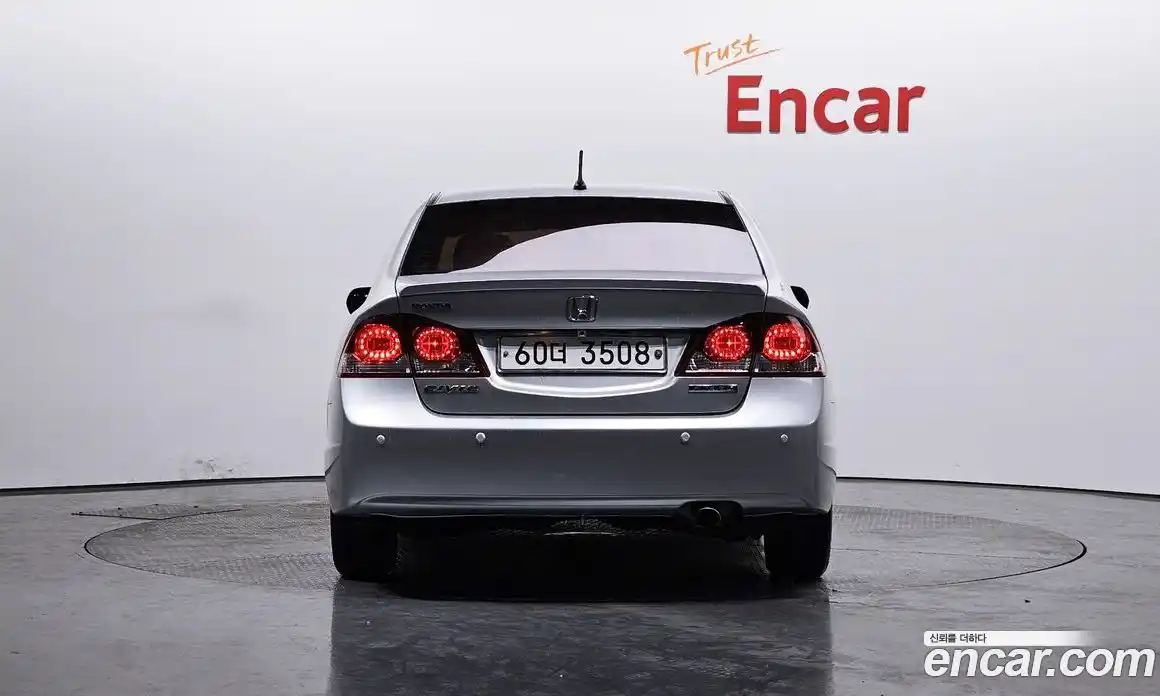 Honda Civic 2009 1.3 Автомат в Москве № 170688, фото 20