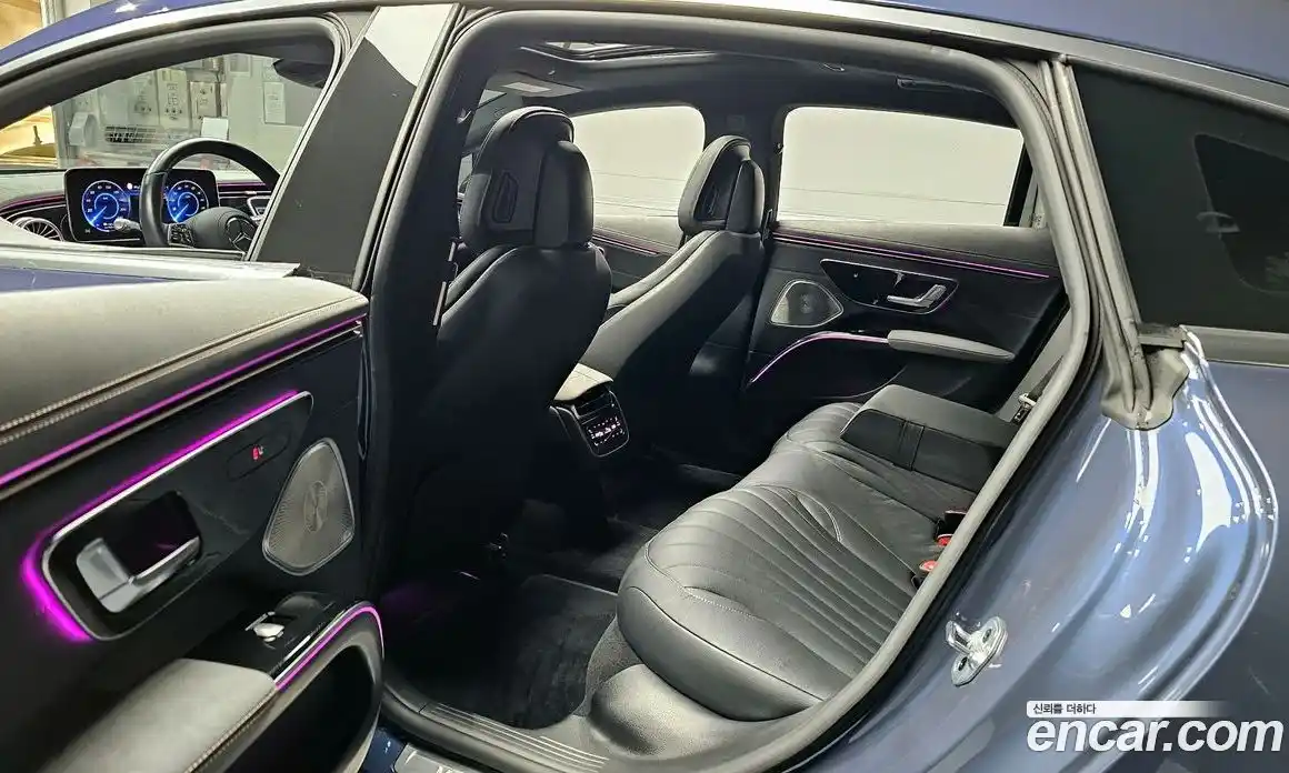 Mercedes-Benz EQS 2022 0.3 Автомат в Москве № 172943, фото 17