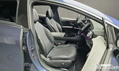 Mercedes-Benz EQS 2022 0.3 Автомат в Москве № 172943, миниатюра 3