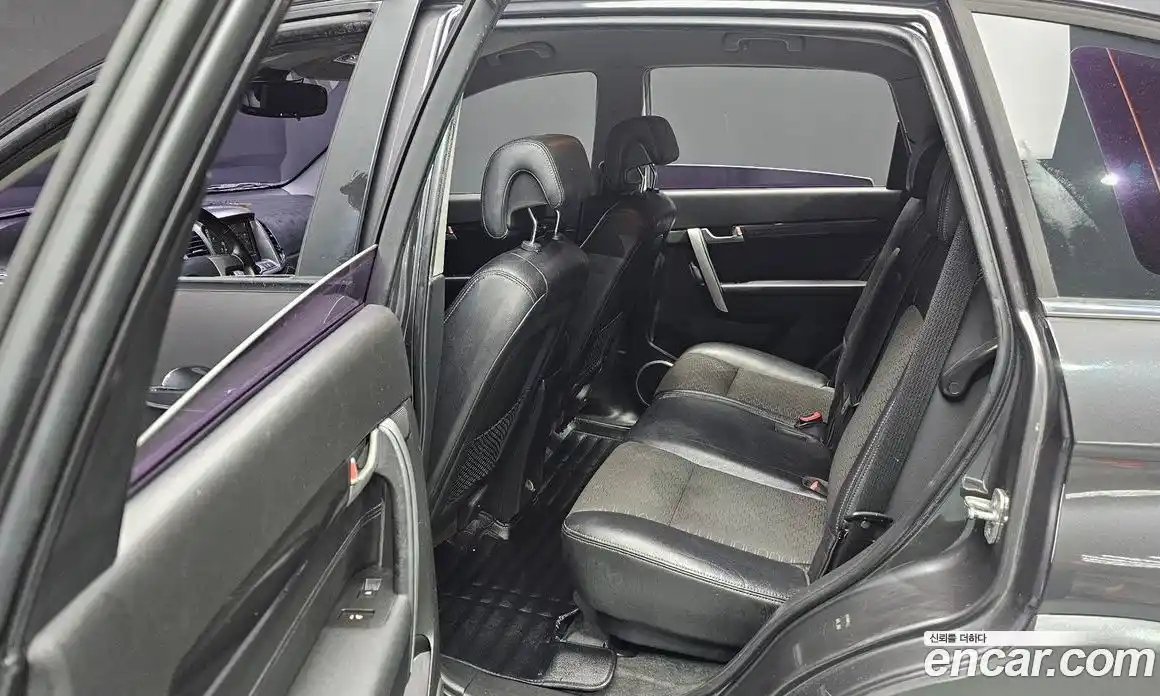 Chevrolet Captiva 2015 2.0 Автомат в Москве № 174844, фото 15