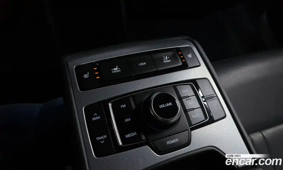 Genesis G80 2018 3.3 Автомат в Москве № 179588, фото 20