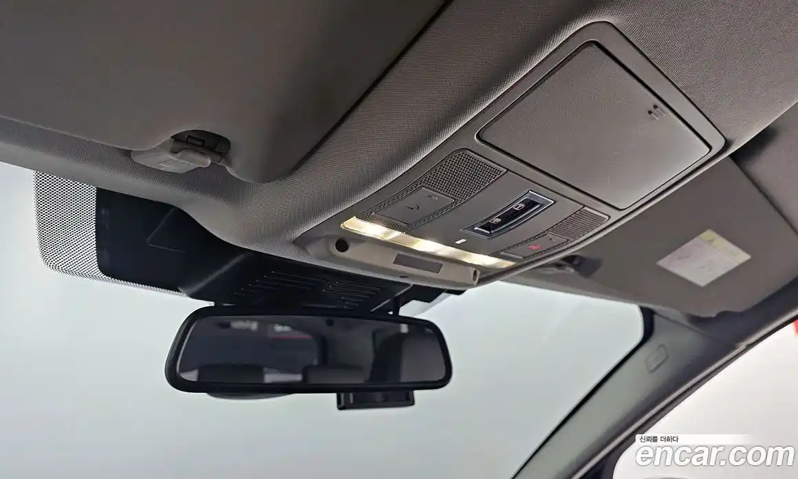 Land Rover Discovery Sport 2018 2.0 Автомат в Москве № 188026, фото 16