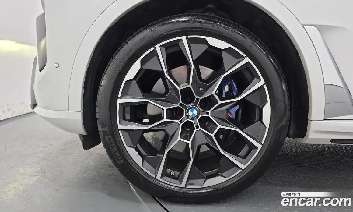 BMW X7 2024 3.0 Автомат в Москве № 188366, фото 5