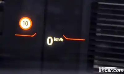 BMW 1-Series 2024 2.0 Автомат в Москве № 188423, миниатюра 4