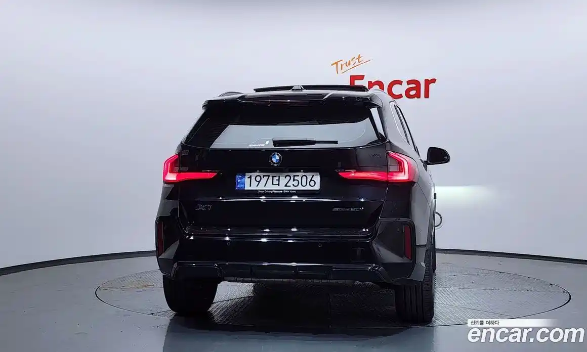 BMW X1 2024 2.0 Автомат в Москве № 188530, фото 3