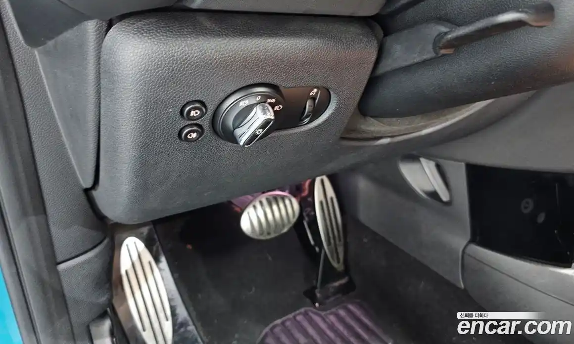 Mini Cooper Convertible 2016 2.0 Автомат в Москве № 190010, фото 13