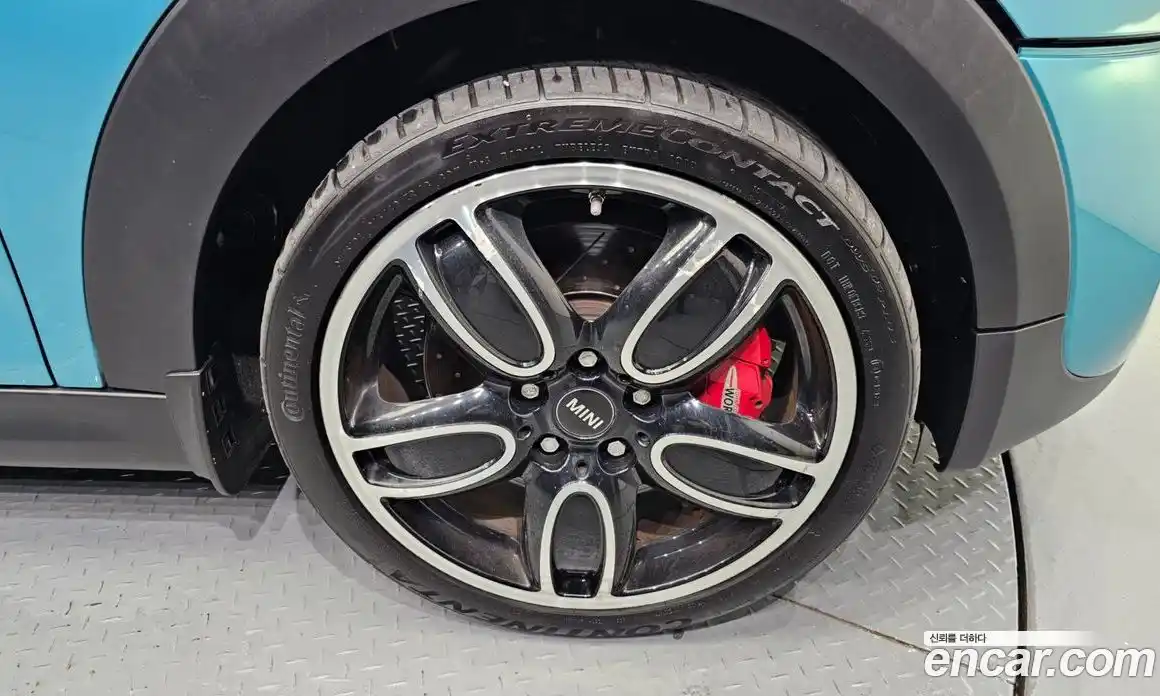 Mini Cooper Convertible 2016 2.0 Автомат в Москве № 190010, фото 16