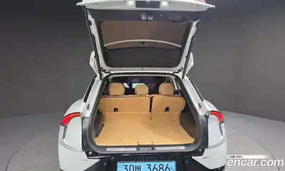 Kia EV6 2024 0.1 Автомат в Москве № 19163, миниатюра 12