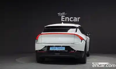 Kia EV6 2024 0.1 Автомат в Москве № 19163, миниатюра 9