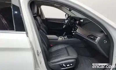 BMW 5-Series 2022 2.0 Автомат в Москве № 191994, миниатюра 4