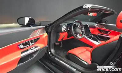 Mercedes-Benz SL-Class 2025 2.0 Автомат в Москве № 193889, миниатюра 4