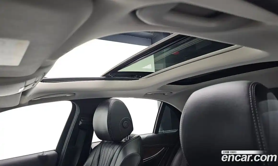 Mercedes-Benz E-Class 2017 2.0 Автомат в Москве № 194991, фото 14