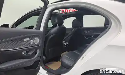 Mercedes-Benz E-Class 2021 2.0 Автомат в Москве № 195234, миниатюра 5