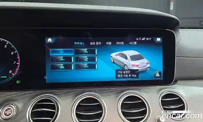 Mercedes-Benz E-Class 2022 2.0 Автомат в Москве № 195599, миниатюра 11