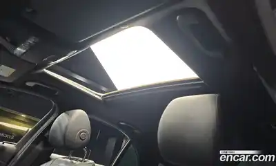 Mercedes-Benz E-Class 2022 2.0 Автомат в Москве № 195599, миниатюра 3