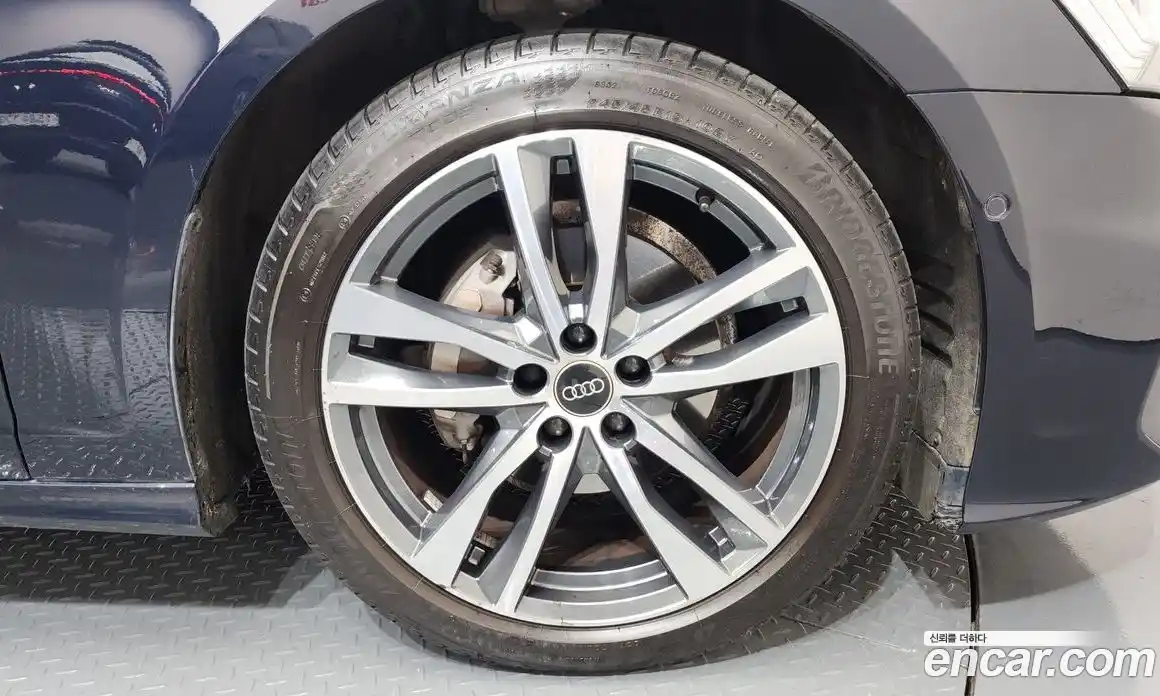 Audi A6 2023 2.0 Автомат в Москве № 196057, фото 11