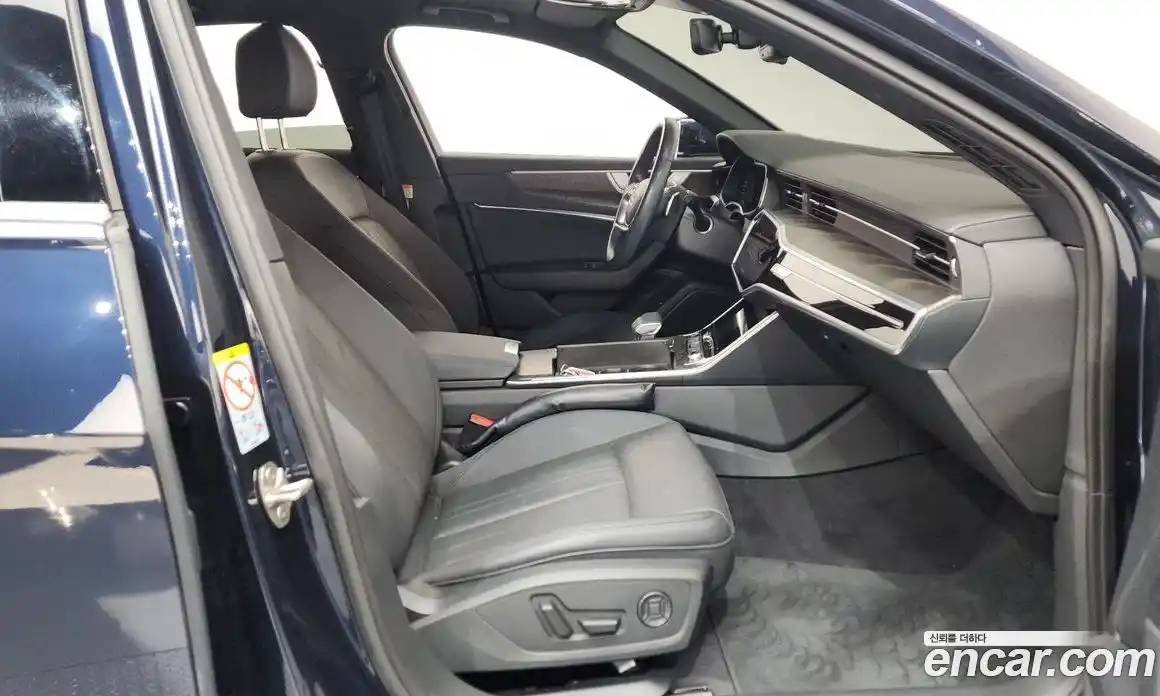 Audi A6 2023 2.0 Автомат в Москве № 196057, фото 3