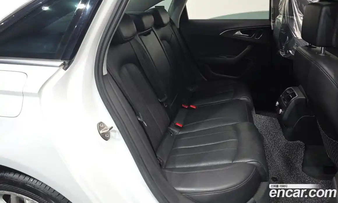 Audi A6 2017 2.0 Автомат в Москве № 196660, фото 13