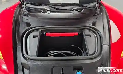 Porsche Taycan 2021 0.1 Автомат в Москве № 197363, миниатюра 3