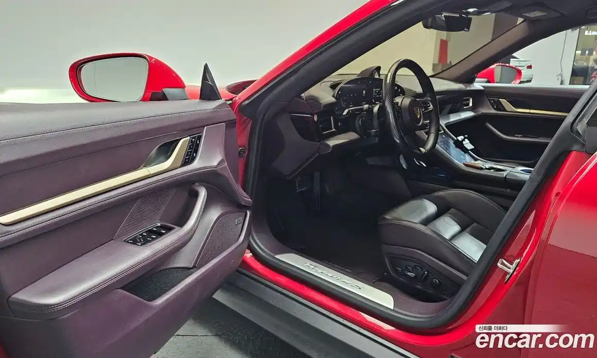 Porsche Taycan 2021 0.1 Автомат в Москве № 197363, фото 8