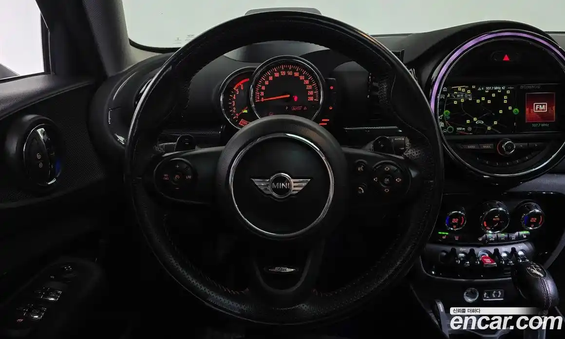 Mini Clubman 2018 2.0 Автомат в Москве № 198349, фото 9