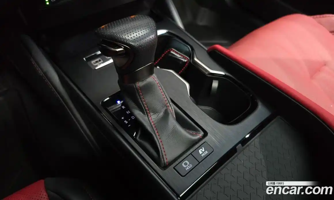 Lexus ES 2023 2.5 Автомат в Москве № 198820, фото 20