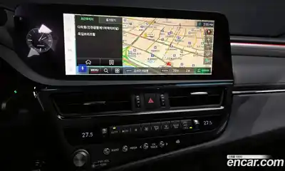 Lexus ES 2023 2.5 Автомат в Москве № 198820, миниатюра 5