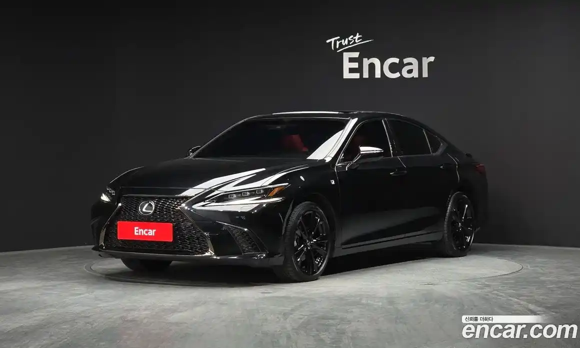 Lexus ES 2023 2.5 Автомат в Москве № 198820, фото 8