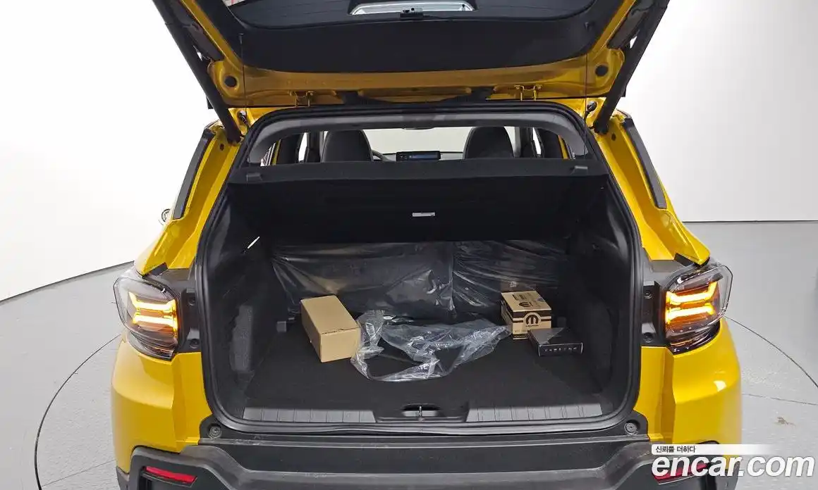 Jeep Avenger 2024 0.1 Автомат в Москве № 199370, фото 19