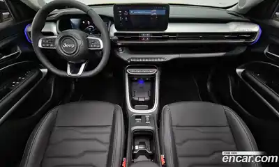 Jeep Avenger 2024 0.1 Автомат в Москве № 199370, миниатюра 10