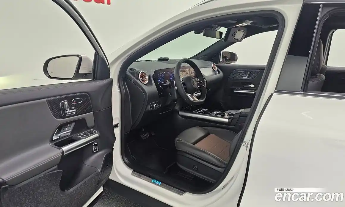 Mercedes-Benz EQA 2024 0.2 Автомат в Москве № 203855, фото 17