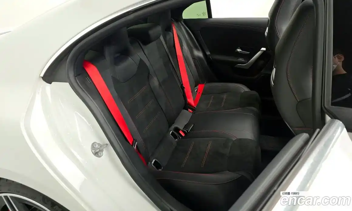 Mercedes-Benz CLA-Class 2020 2.0 Автомат в Москве № 204552, фото 4