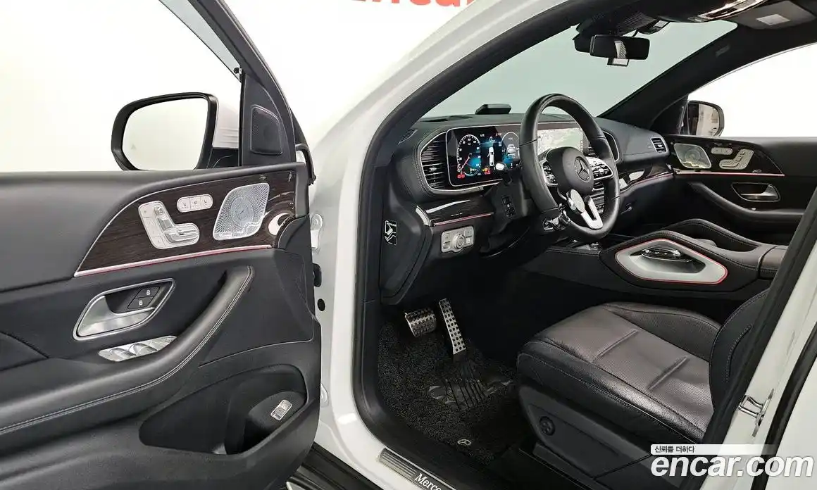 Mercedes-Benz GLE-Class 2021 2.9 Автомат в Москве № 205465, фото 19