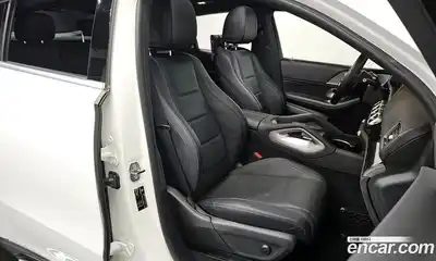 Mercedes-Benz GLE-Class 2021 2.9 Автомат в Москве № 205465, миниатюра 3