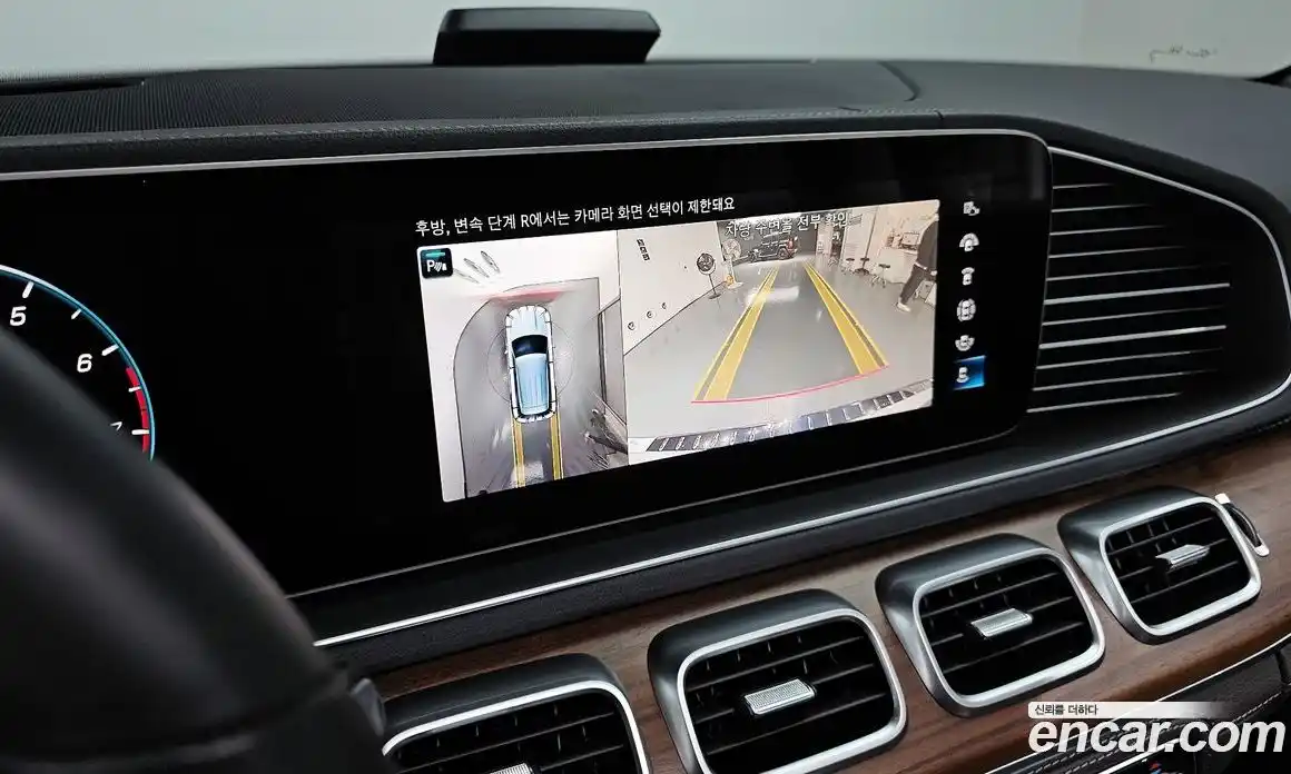 Mercedes-Benz GLE-Class 2023 3.0 Автомат в Москве № 206307, фото 12