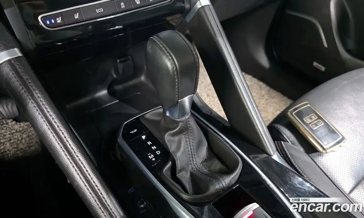 Renault QM6 2017 2.0 Автомат в Москве № 209687, фото 1