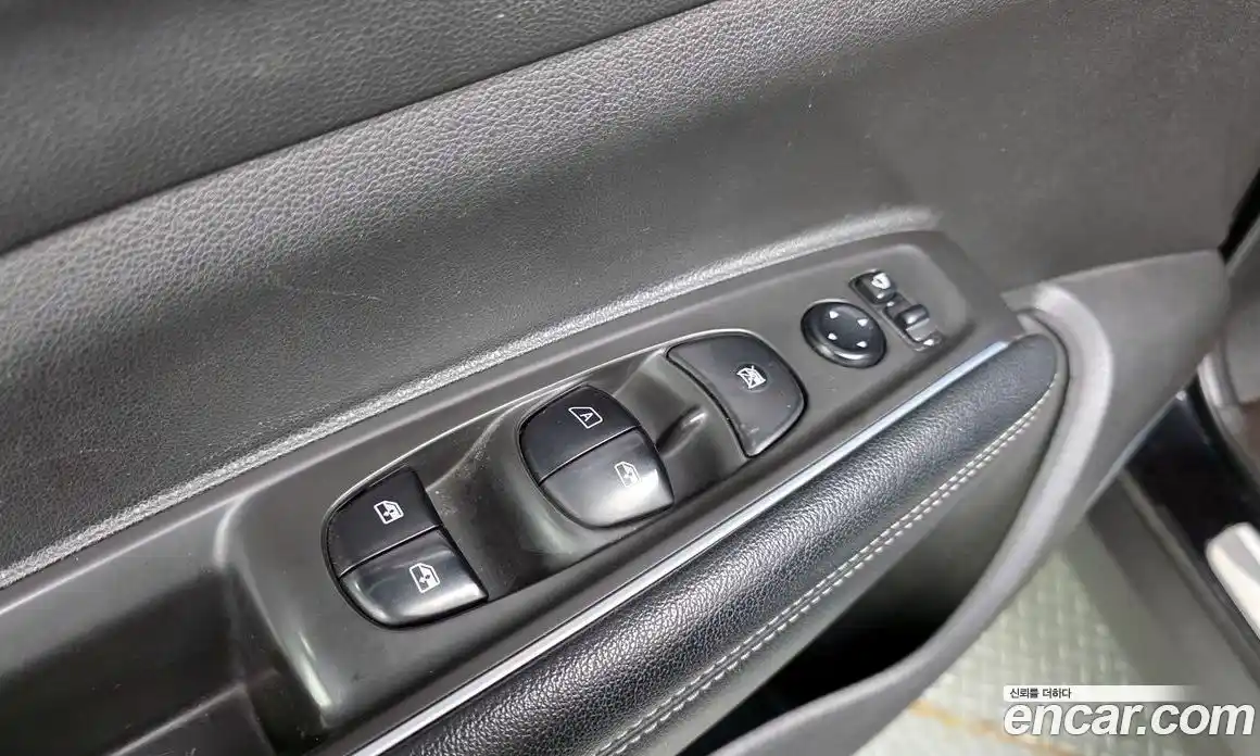 Renault QM6 2017 2.0 Автомат в Москве № 209687, фото 7