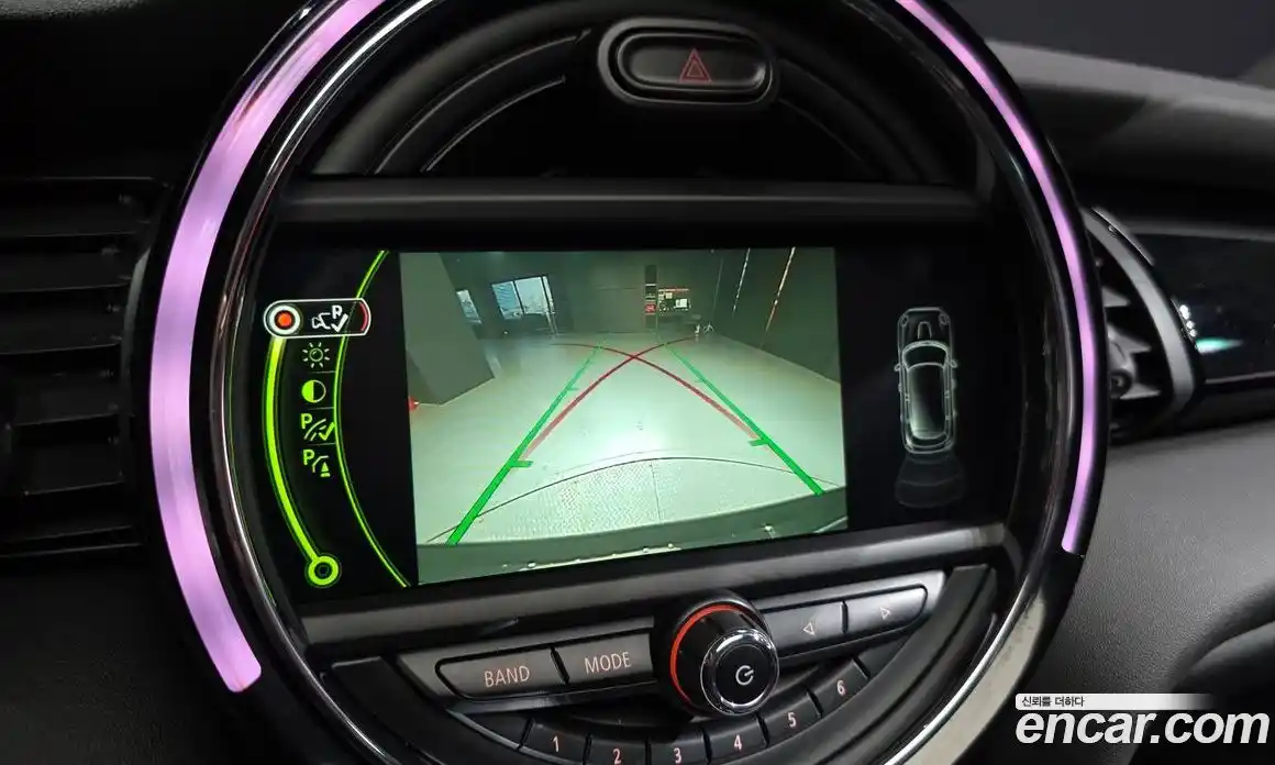 Mini Cooper 2016 1.5 Автомат в Москве № 211215, фото 4