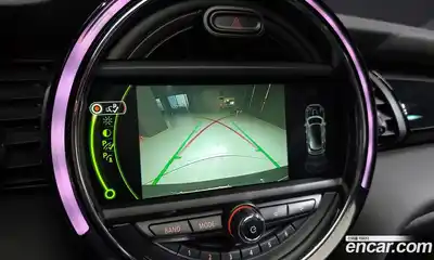 Mini Cooper 2016 1.5 Автомат в Москве № 211215, миниатюра 4