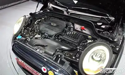 Mini Cooper 2016 1.5 Автомат в Москве № 211215, миниатюра 8