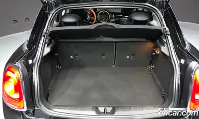 Mini Cooper 2016 1.5 Автомат в Москве № 211215, миниатюра 9