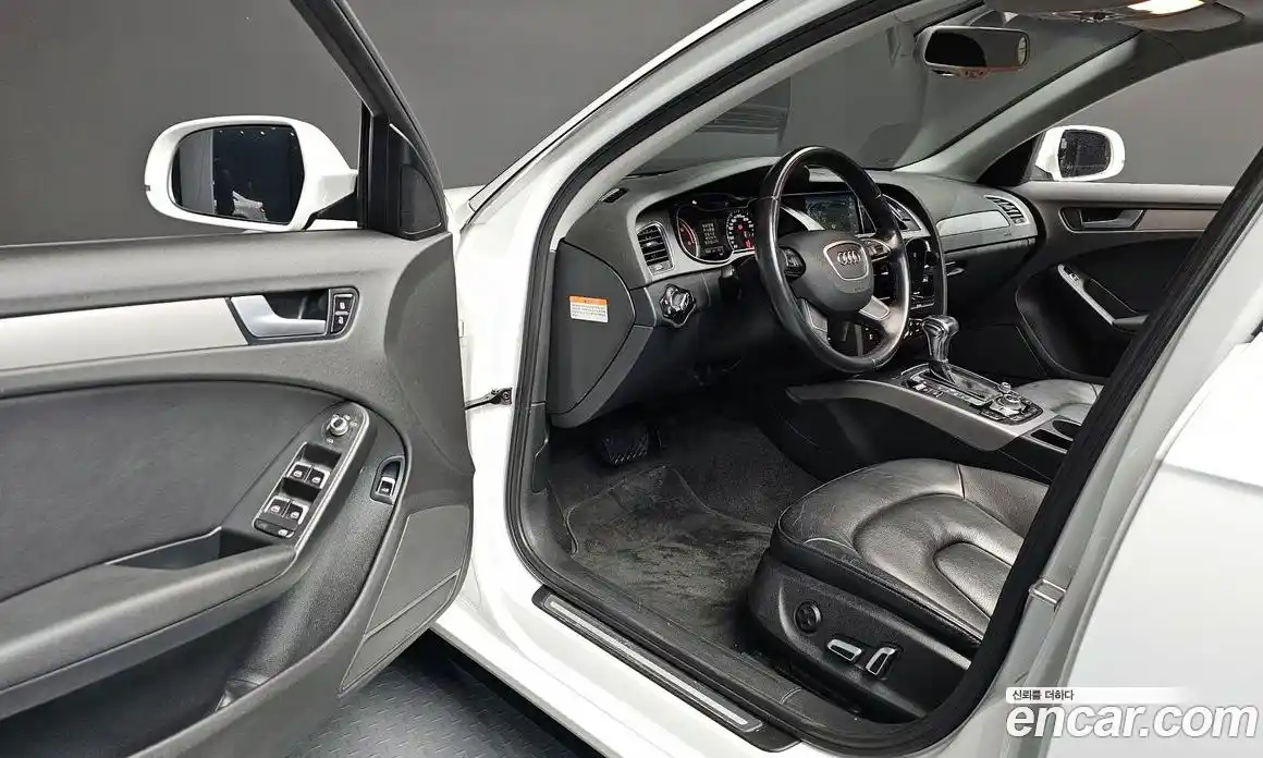 Audi A4 2015 2.0 Автомат в Москве № 212331, фото 10