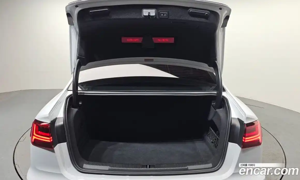 Audi A6 2016 3.0 Автомат в Москве № 212365, фото 14